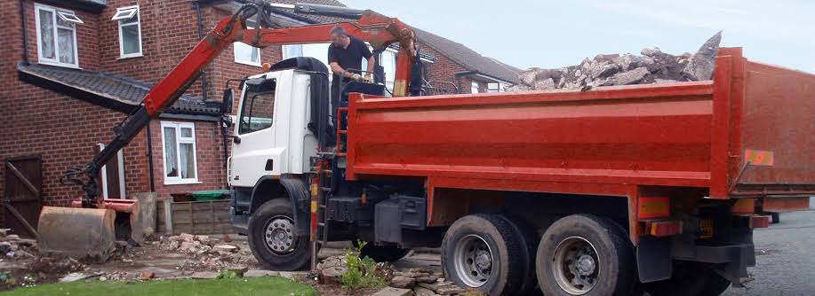 Grab lorry in action